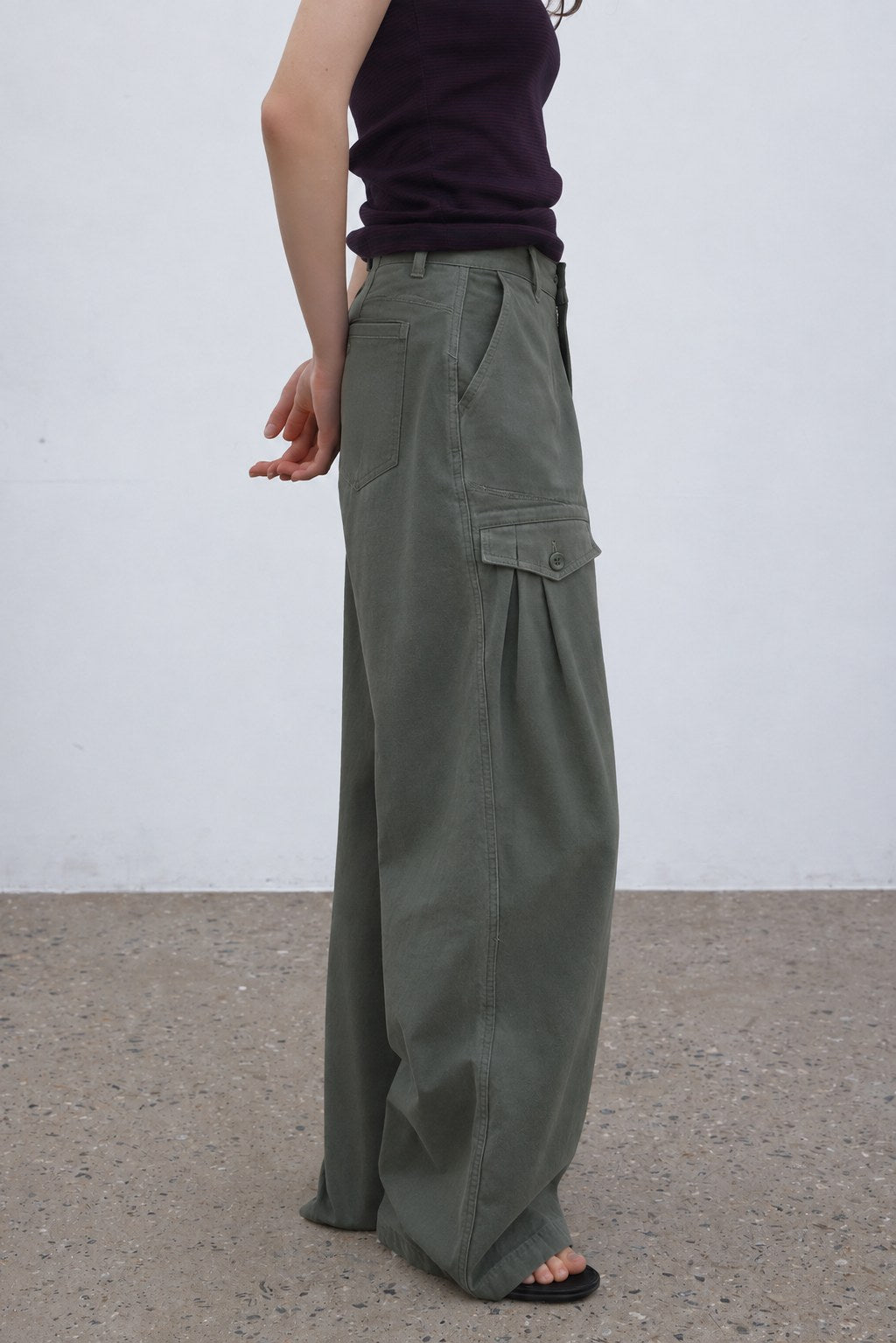 Drawstring Cargo Pants — Green, rear three-quarter view