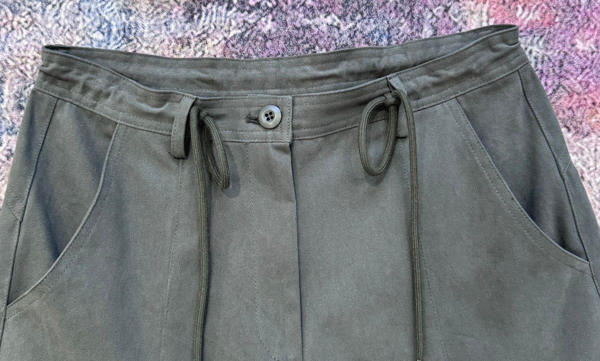Drawstring Cargo Pants — Green, waistband detail