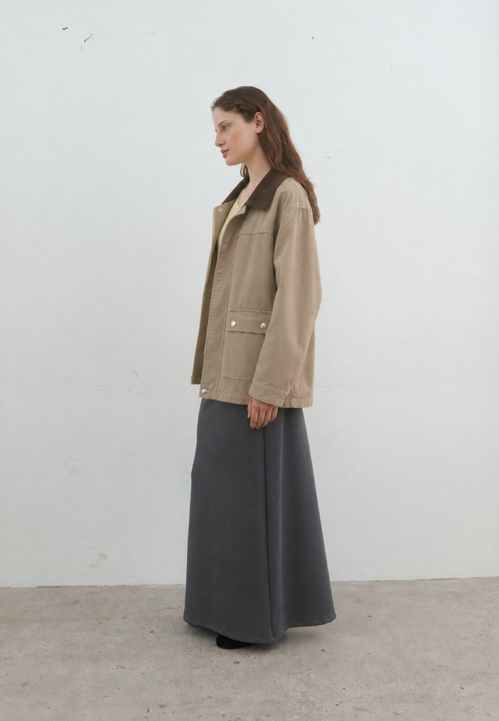 Corduroy-Collar Jacket in khaki, side view
