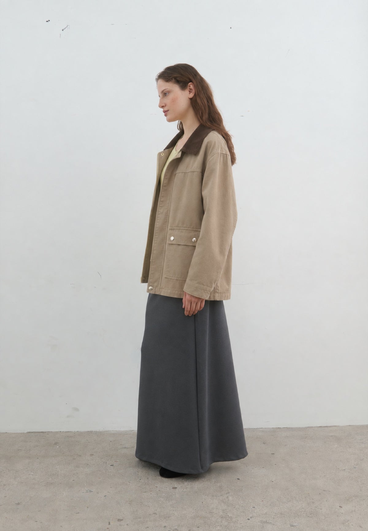 Corduroy-Collar Jacket in khaki, side view